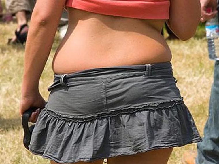 Adelgaza los flotadores con este sencillo ejercicio Foto: Infobae