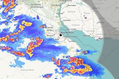 Avanzan las tormentas y el frente frío en Buenos Aires.