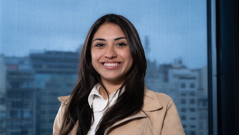 Influencer. Nicole Barrera parte su tiempo entre la solidaridad y la sensualidad. Foto: Analía Melnik/MDZ