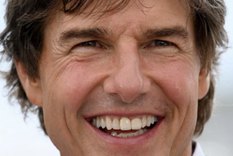 Gracias a la inteligencia artificial, podemos ver como luciría Tom Cruise como mujer Foto: Archivo
