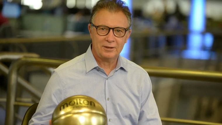 Rubén Magnano, histórico entrenador de básquet, aseguró que Ginóbili es el mejor deportista de todos los tiempos.