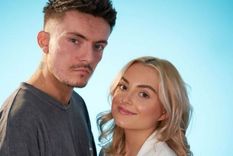 Poppy y Elliot mejoraron su relación tras tener citas con otras personas. Foto: BBC