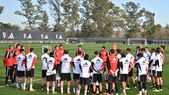Un futbolista de River borrado por Marcelo Gallardo subió un llamativo posteo a sus redes. Un futbolista de River borrado por Marcelo Gallardo subió un llamativo posteo a sus redes.