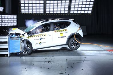 MDZol | El Renault Kardian es el primer modelo de la marca en obtener cinco estrellas en las pruebas de choque