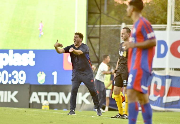 Damián Ayude habló en conferencia de prensa tras la durísima goleada que sufrió San Lorenzo en el Nuevo Gasómetro ante el Halcón.