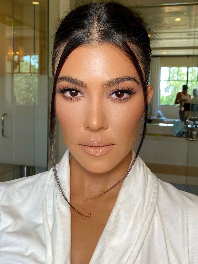 Las Kardashian nos muestran el nuevo tratamiento de moda que ellas usan Foto: Poosh