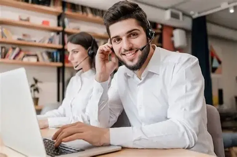El desafío actual es liderar equipos que entiendan que su valor no es competir contra la máquina. El desafío actual es liderar equipos que entiendan que su valor no es competir contra la máquina.