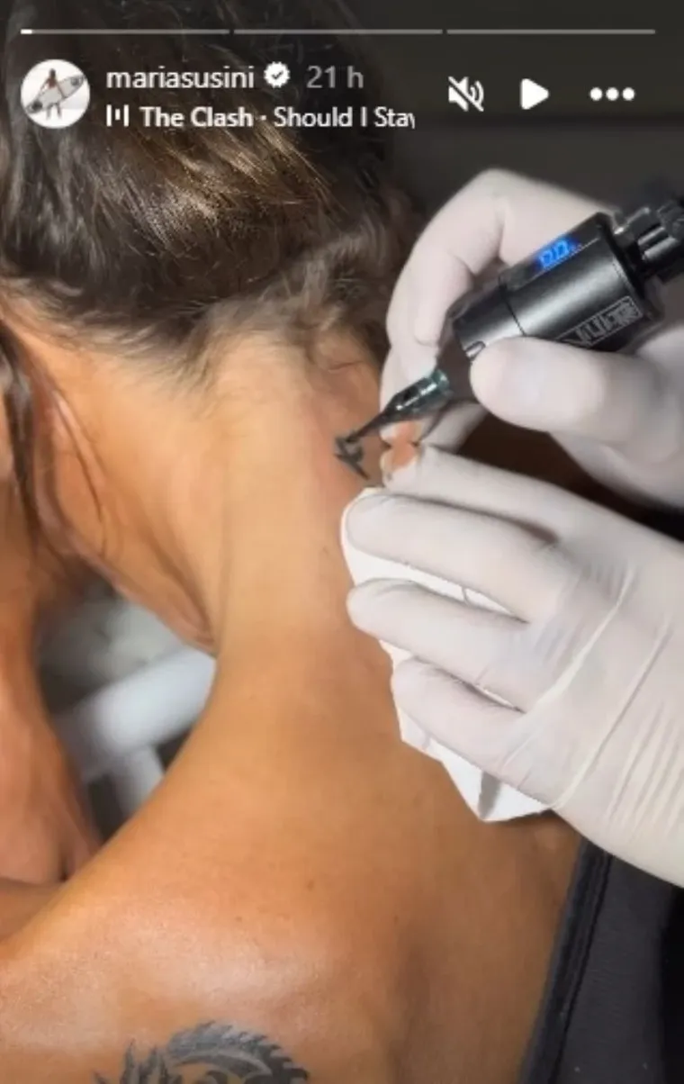 La modelo reforzó las iniciales de India, Yaco, Moro y la La modelo reforzó las iniciales de India, Yaco, Moro y la