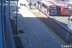 El momento del hecho, captado por las cámaras de seguridad Foto: Captura de pantalla