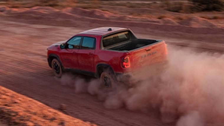 La RAM Rampage mantiene el mismo motor para todas las versiones, el 2.0 turbo de 272 HP.