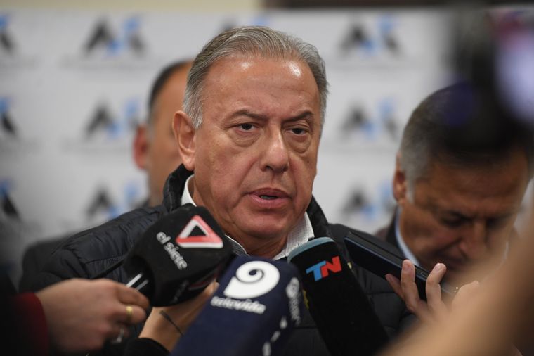 El ministro de Seguridad Raúl Levrino