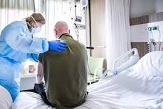 en que se basan los medicos para elegir a quien salvar