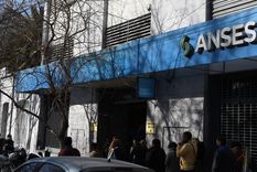 Comienza el pago de ANSES a la Prestación por Desempleo Foto: ALF PONCE MERCADO / MDZ