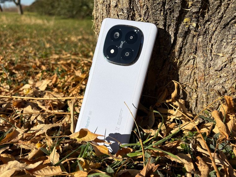 El Xiaomi Redmi Note 14 Pro cuenta con 256 GB de memoria para guardar fotos y videos en alta resolución sin problemas de espacio. El Xiaomi Redmi Note 14 Pro cuenta con 256 GB de memoria para guardar fotos y videos en alta resolución sin problemas de espacio.