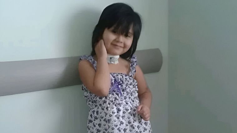 Delfina, luego de la operación a la que se tuvo que someter en el Hospital Garrahan para poder vivir.&nbsp;