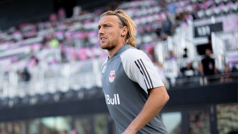 El capitán de NYRB habló tras la paliza que le propinó Inter Miami. Foto: @NewYorkRedBulls