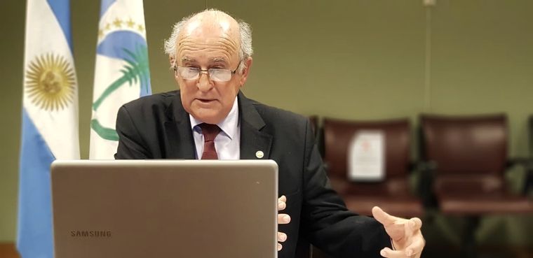 El senador kirchnerista Oscar Parrilli