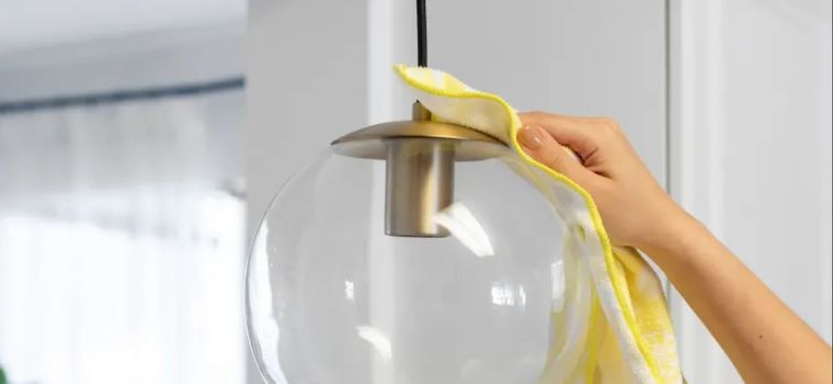 El polvo tenderá a acumularse menos con esta mezcla. Foto: The Kitchn (cloudinary.com)