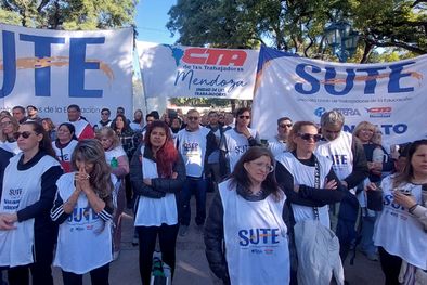 MDZol | Asamblea Legislativa protesta sute