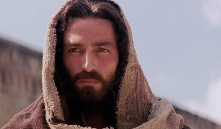 Pasaron casi 20 años desde que Jim Caviezel protagonizó La pasión de Cristo.