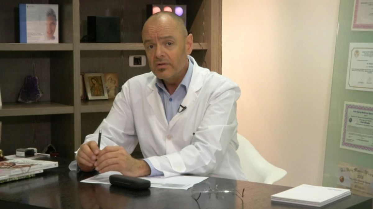 Así eran los bizarros métodos del doctor de los famosos
