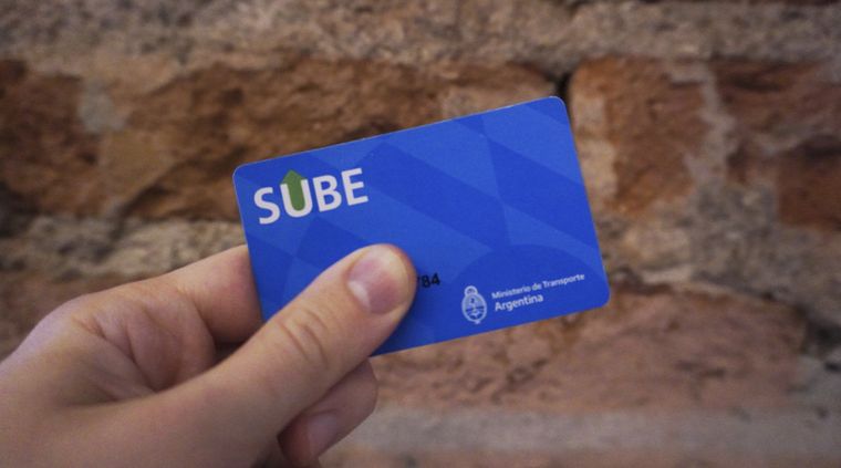 El beneficio puede activarse online o de forma presencial y permite reducir el gasto diario en transporte público. El beneficio puede activarse online o de forma presencial y permite reducir el gasto diario en transporte público.