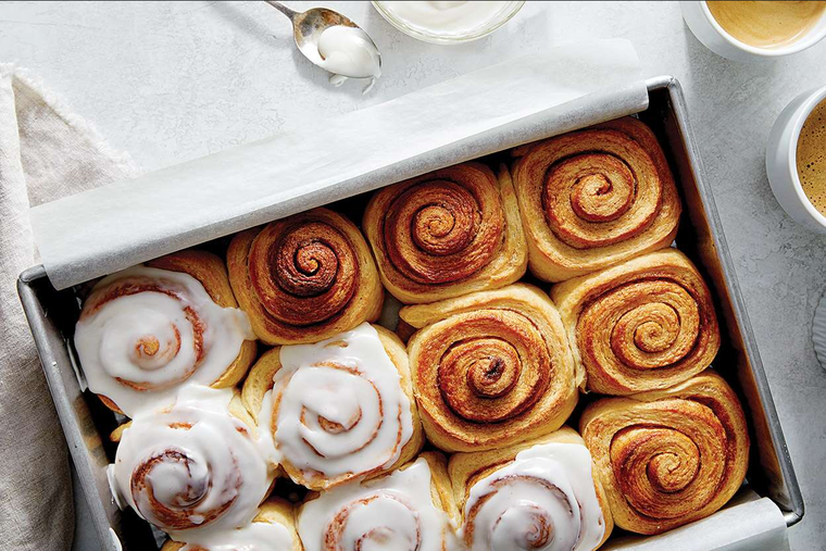 Rolls de canela navideños. Foto: King Arthur Baking - kingarthurbaking.com