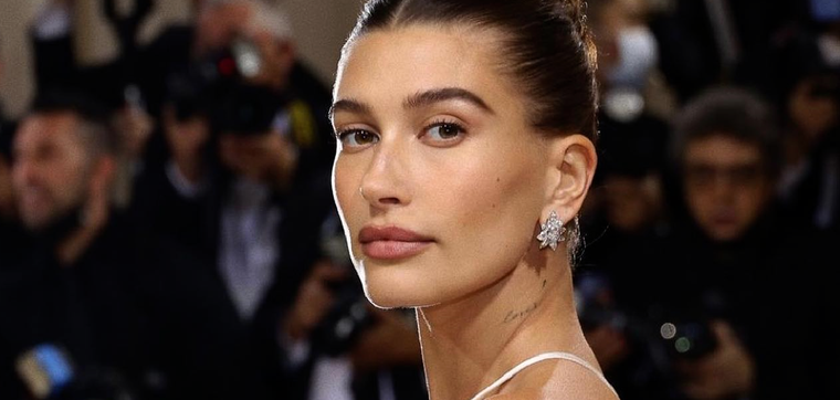Hailey Bieber es una de las influencers más importantes en el mundo. Foto: Instagram @haileybieber