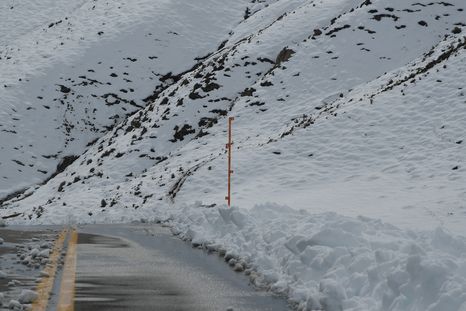 tras las intensas nevadas, habilitan el paso a chile tras las intensas nevadas, habilitan el paso a chile