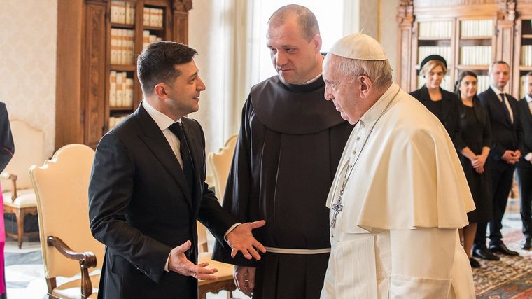 Zelenski y Francisco, en una cita del pasado. Foto: KyivP.