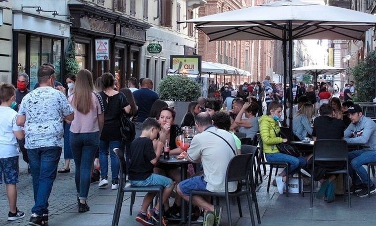 Roma retoma sus actividades.