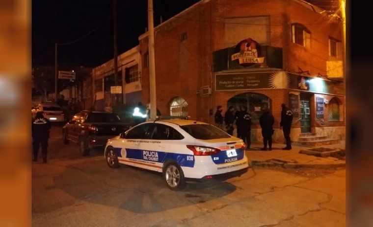 Dos hermanos mataron a su padre y luego se entregaron en Comodoro Rivadavia.