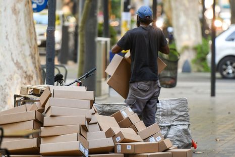 La nueva baja en el índice de pobreza llevó el índice del segundo semestre de 2025 a 28,2%, anotando la tercera baja consecutiva desde que asumió Javier Milei. La nueva baja en el índice de pobreza llevó el índice del segundo semestre de 2025 a 28,2%, anotando la tercera baja consecutiva desde que asumió Javier Milei.