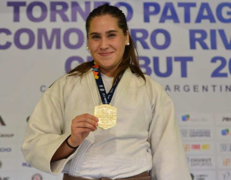 Josefina Gazzo doble campeona en 70KG. Josefina Gazzo doble campeona en 70KG.