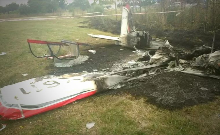 Así quedó El fuselaje fue visiblemente afectado por el siniestro.