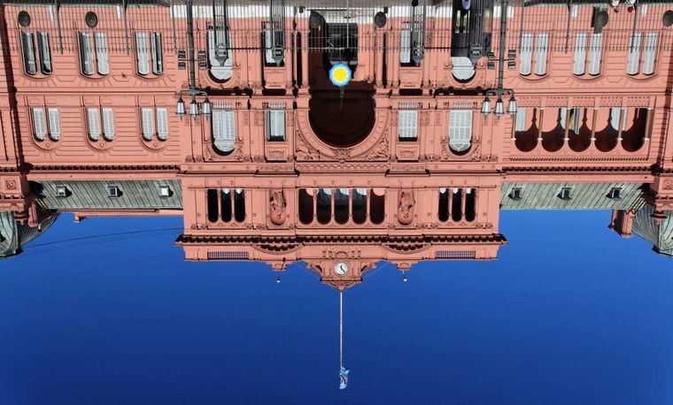 Dictadura cívico militar en Argentina puso al país más al revés de lo que estaba.