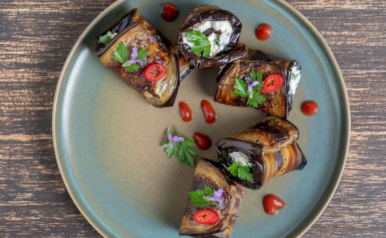 Rollitos de berenjena Una receta deliciosa para hacer en minutos en tu casa Foto: Shutterstock