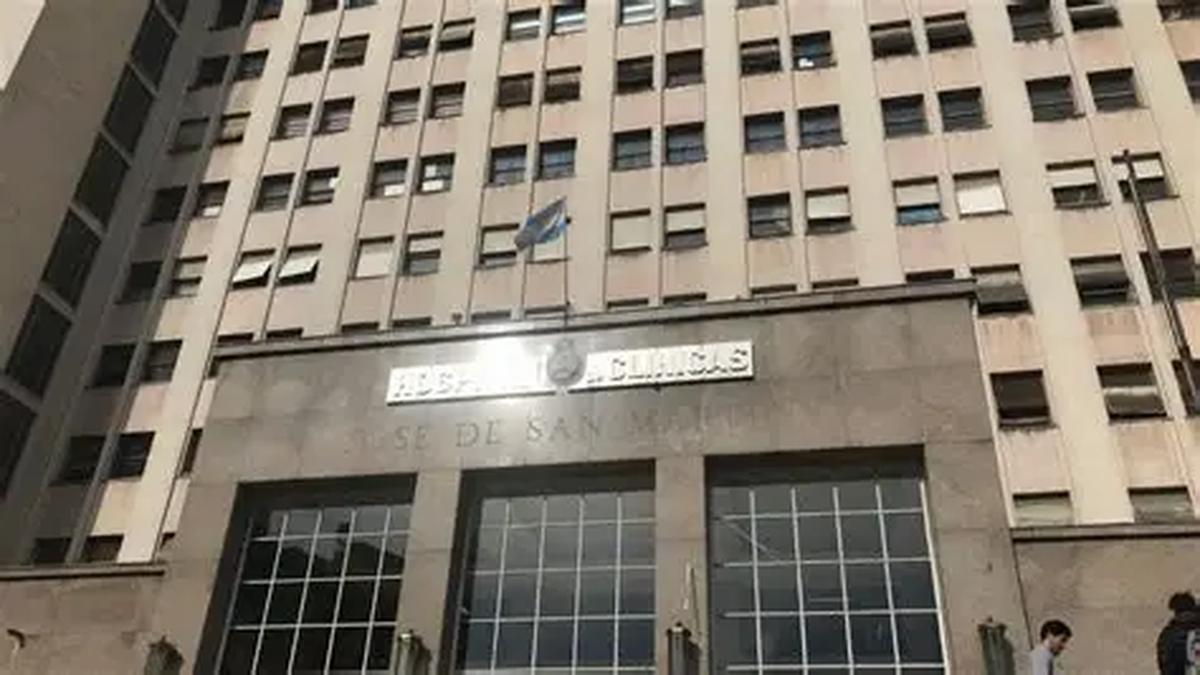El Hospital de Clínicas, símbolo de una crisis que golpea a toda la medicina argentina