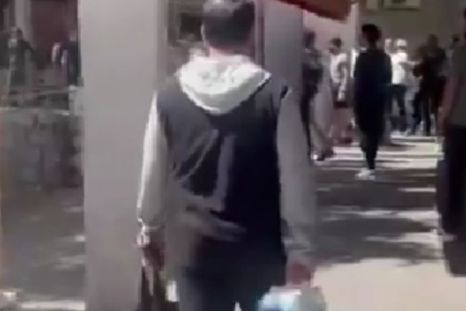 brutal tiroteo en niza: hay 2 muertos y 6 heridos graves en el sur de francia brutal tiroteo en niza: hay 2 muertos y 6 heridos graves en el sur de francia