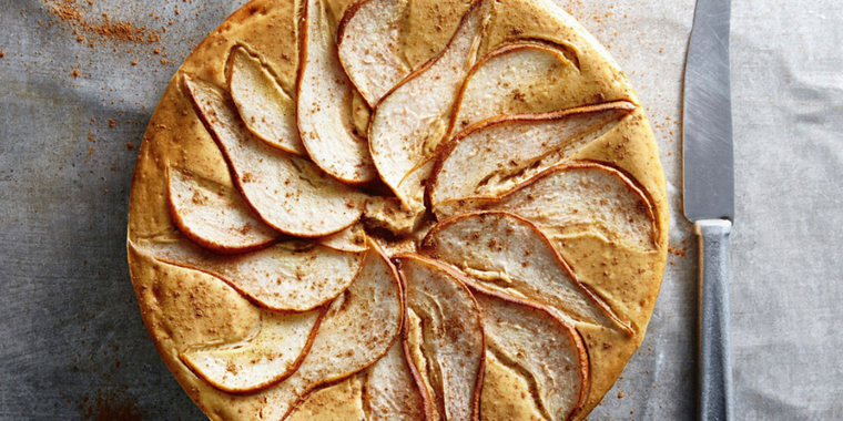 Tarta de ricotta y pera Foto: Hola