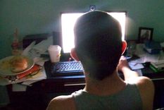 acosaba a menores por internet y quedo libre