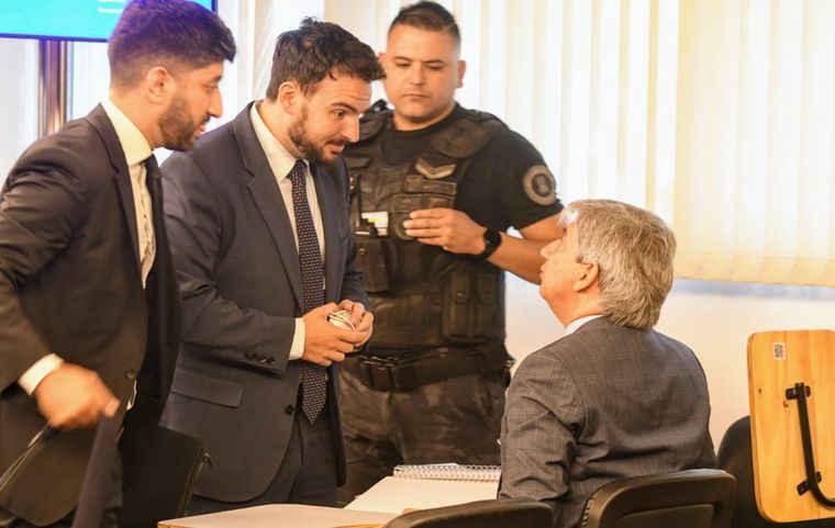 Bento escuchó la primera parte del alegato. Foto: Alf Ponce Mercado/MDZ