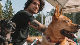 Tyler Posey es todo un seductor cuando se trata de conquistas amorosas.