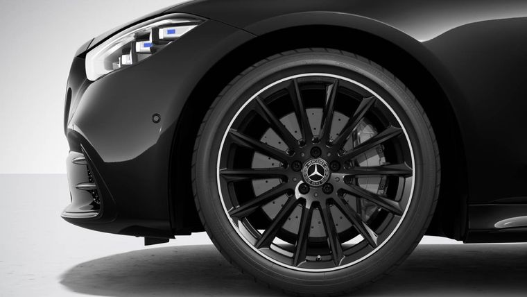 El modelo más sofisticado de la firma alemana ofrece, entre otras cosas, conducción automatizada condicionada a velocidades de hasta 95 km/h.