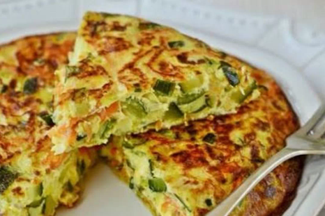 Sorprendé a todos con la receta de tortilla de zapallitos más fácil y liviana. Sorprendé a todos con la receta de tortilla de zapallitos más fácil y liviana.