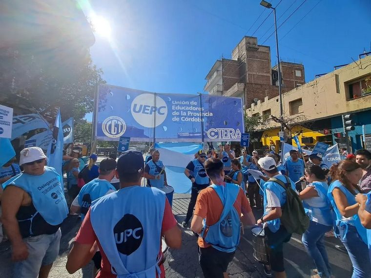 El nuevo ítem en el salario docente se evaluará en un plenario de secretarios gremiales que realizará la Unión de Educadores de la Provincia de Córdoba este jueves Foto: Uepc