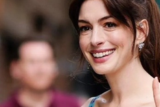 La actriz Anne Hathaway tiene un estilo muy logrado y personal para vestirse. Foto: Instagram @annehathaway