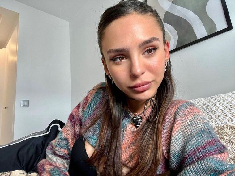 Juanita Tinelli dejó atrás el cabello castaño que la caracterizaba. Foto: Instagram