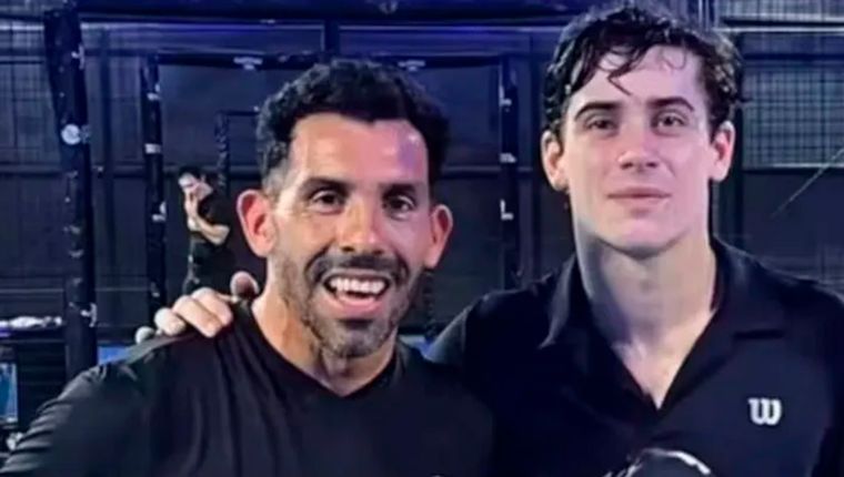 Franco Colapinto y Carlos Tevez jugaron juntos al pádel.