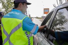 Según la Ley de Nacional de Tránsito, los inspectores o la policía caminera tienen autoridad para revisar los automóviles Foto: Ministerio de Transporte